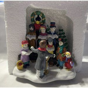 porcelain figurines hand painted dickens collectables